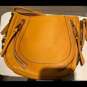 🧹🧼 Basement Clean-Out Jessica Simpson Crossbody Bag 👜